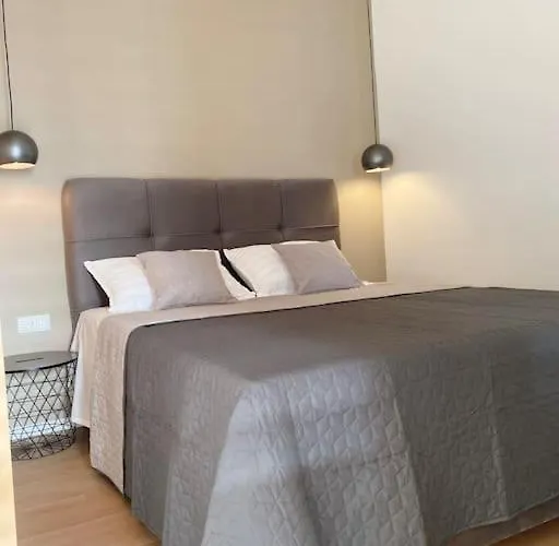 Girasole - Self Check In 扎达尔